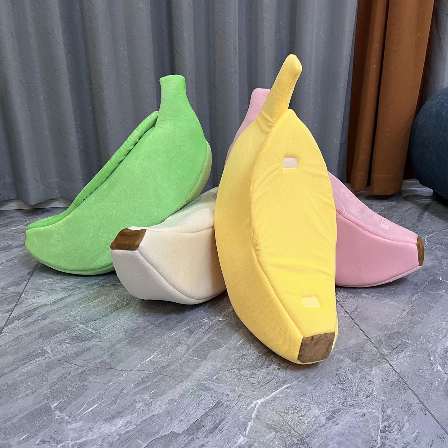 Petzy Banana Bed